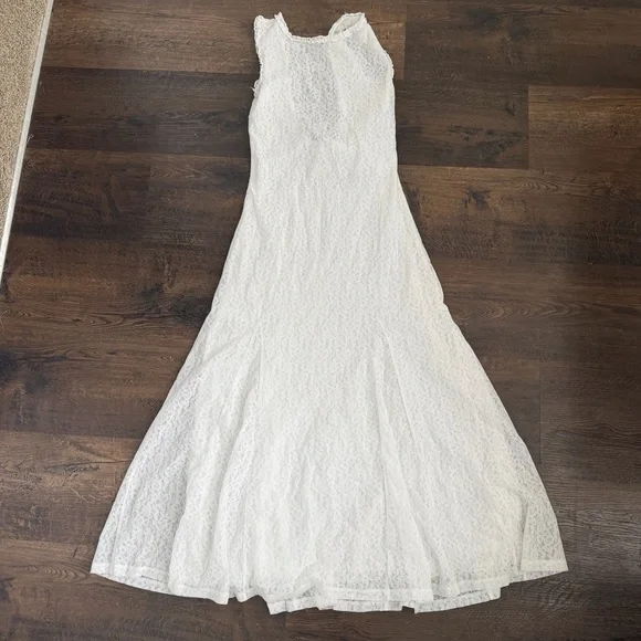 Wilfred white lace midi dress - Picture 8 of 8